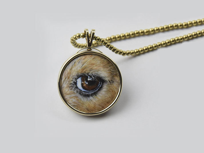 Gallery images of Minature Painted Enamels by Bev Yokley.